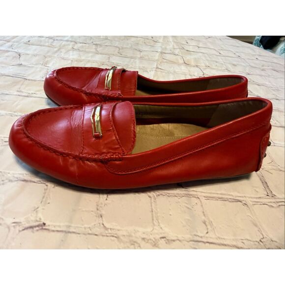 Vionic Women's Size 10 Ashby Loafers Red Leather Comfort Slip On Moccasin Shoes - Picture 5 of 13